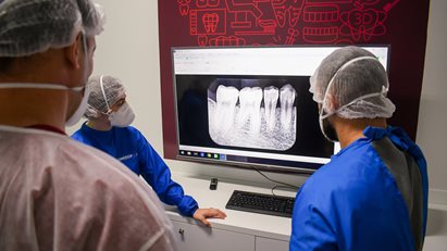 Odontologia tem 150 estudantes nas práticas de estágio
